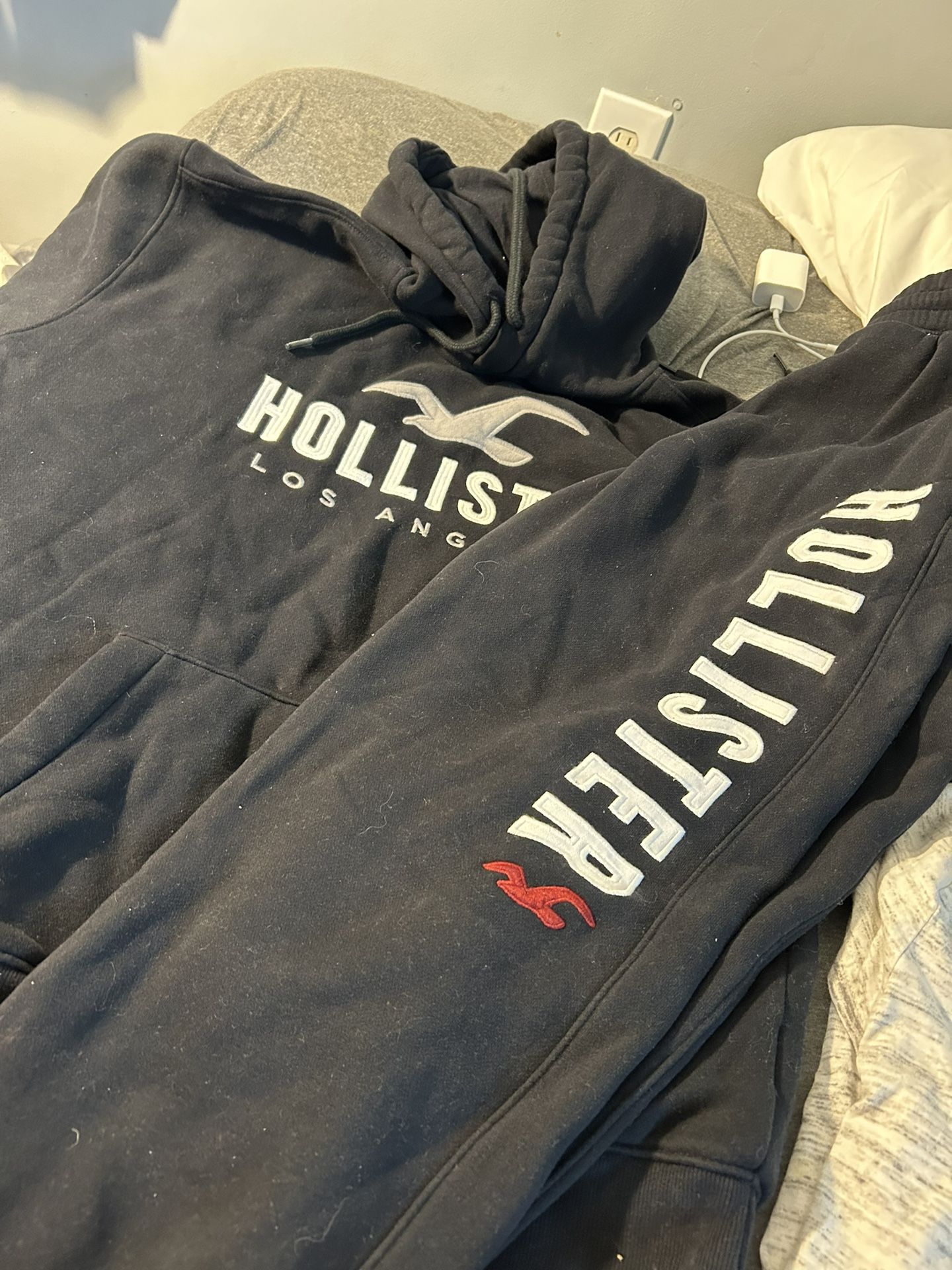 Hollister Set