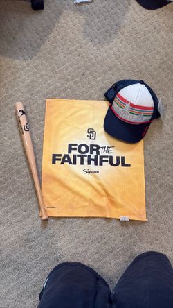 Padres giveaway bundle