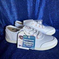 BOBS from Skechers - Women’s Size 6