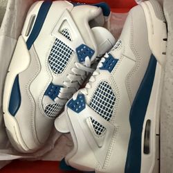 Air Jordan 4 Retro 