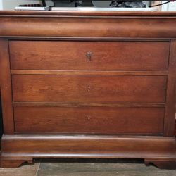 Vintage National Mt. Airy Chest