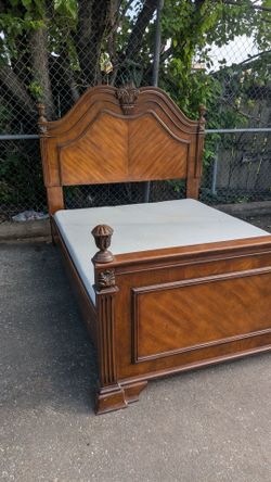 Queen bed