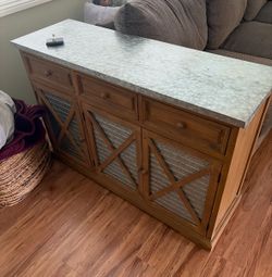 Tv entertainment center