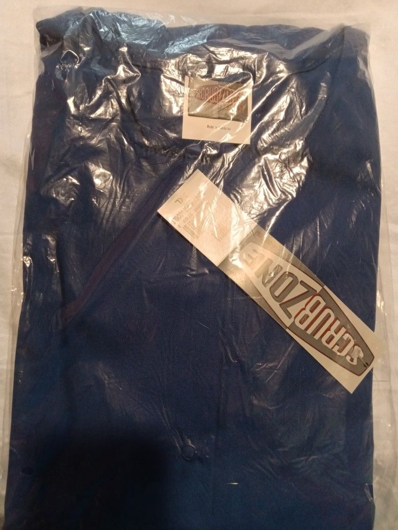 5 Items/New Scrub tops & Scrub Bottoms/Cobalt 💙 Blue