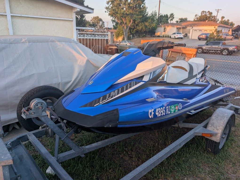 2017 Yamaha VX Limited Jet Ski Nad Trailer