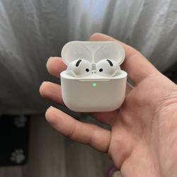 Airpods Gen 4