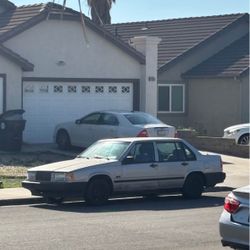1994 Volvo 940 Sedan