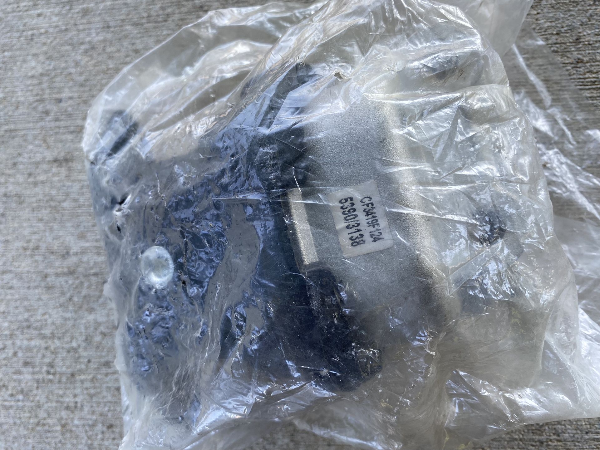2006-2010 Dodge Charger R/T motor mount