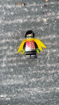 Lego robin mini figure