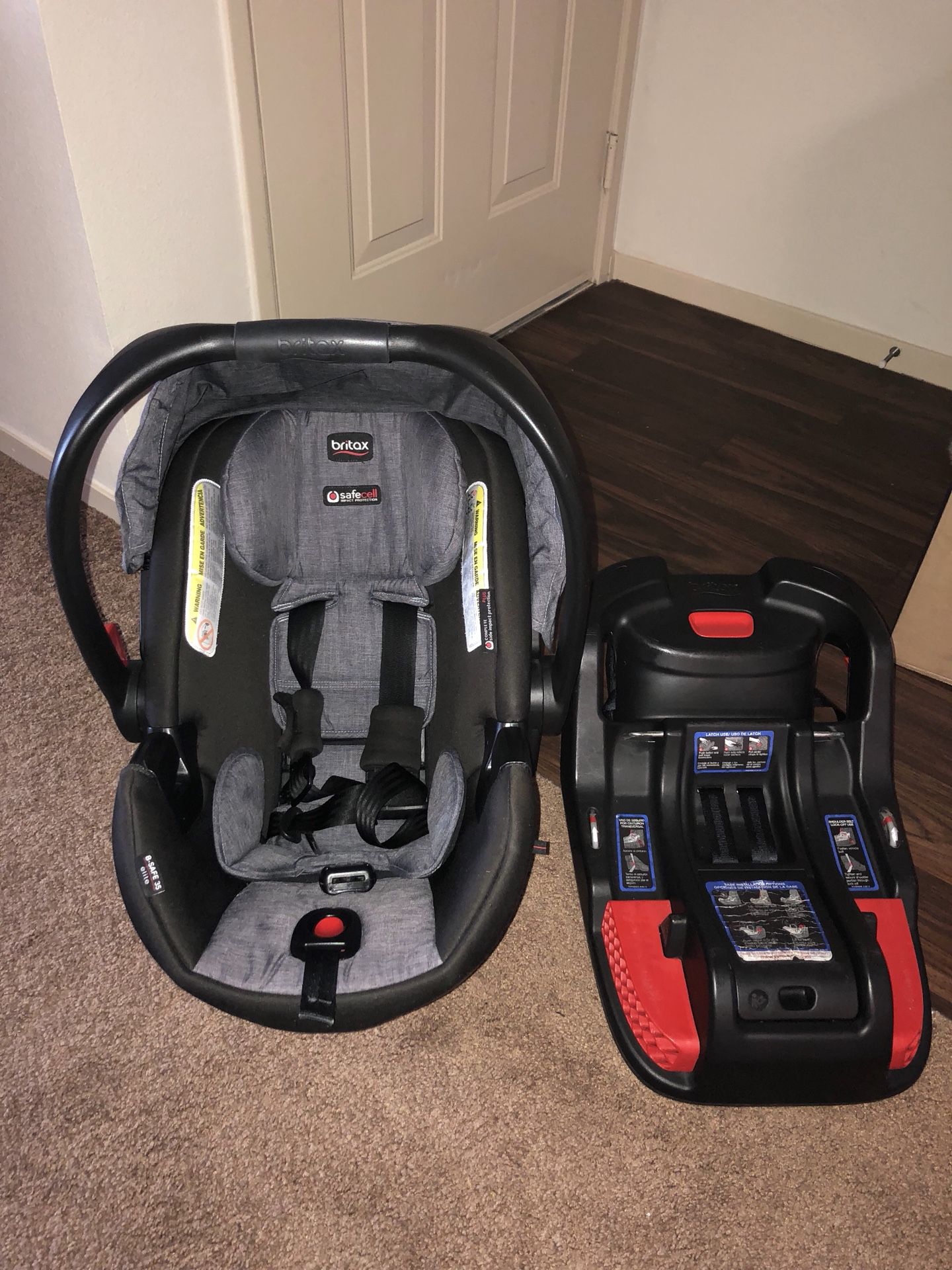 Britax B-Safe Carseat Car Seat With 2 Bases