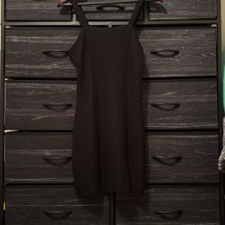 Black Mid Dress w/ Small Split