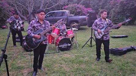 Grupo Norteño  (Persecucion Norteña)
