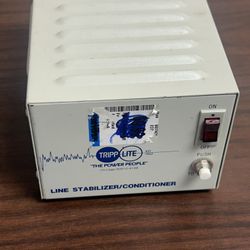 Tripp Lite LS1000L Line Conditioner / Voltage Regulator (1000W / 230V)