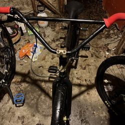 29 inch throne trades