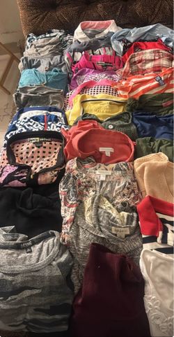 Bags of clothes all sizes men’s, women’s, kids $25 each bag of clothes