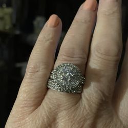 Beautiful New Wedding Engagement Ring 14K Gold With Zirconia Various Sizes 