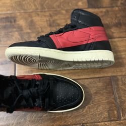 Jordan 1 Retro High OG Defiant Couture