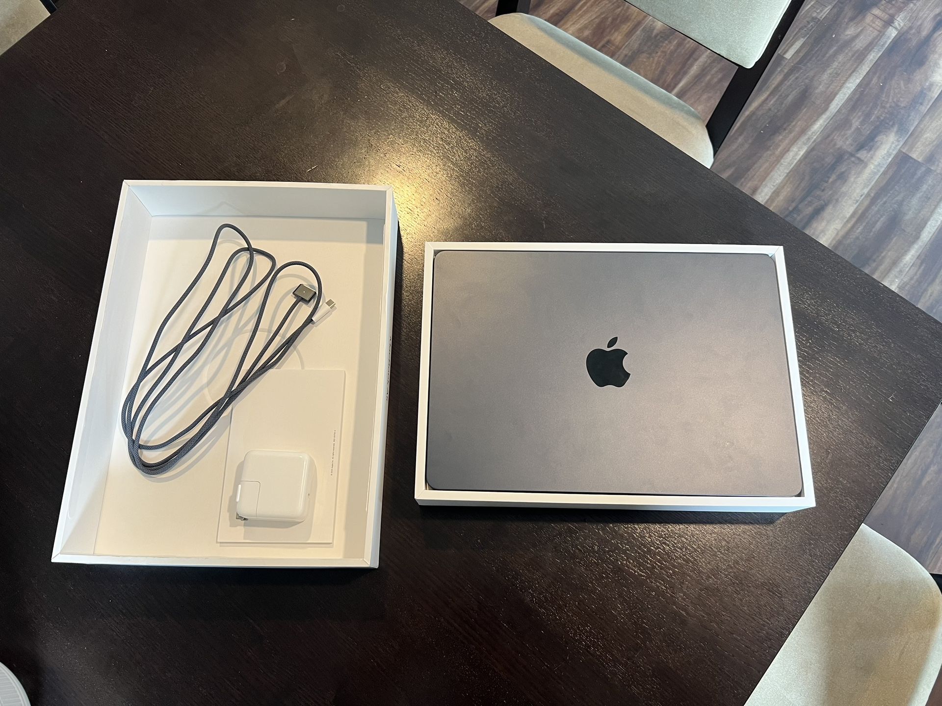 MacBook Air M3 13” 2024 8GB 256GB SSD