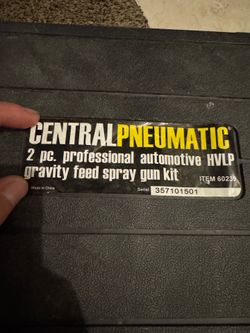 Central Pneumatic 2-piece Professional Automotive HVLP Gravity Feed Spray Gun Kit
