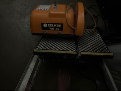 Felker Tm75 Tile Saw With Pump for Sale in Santa Maria CA OfferUp