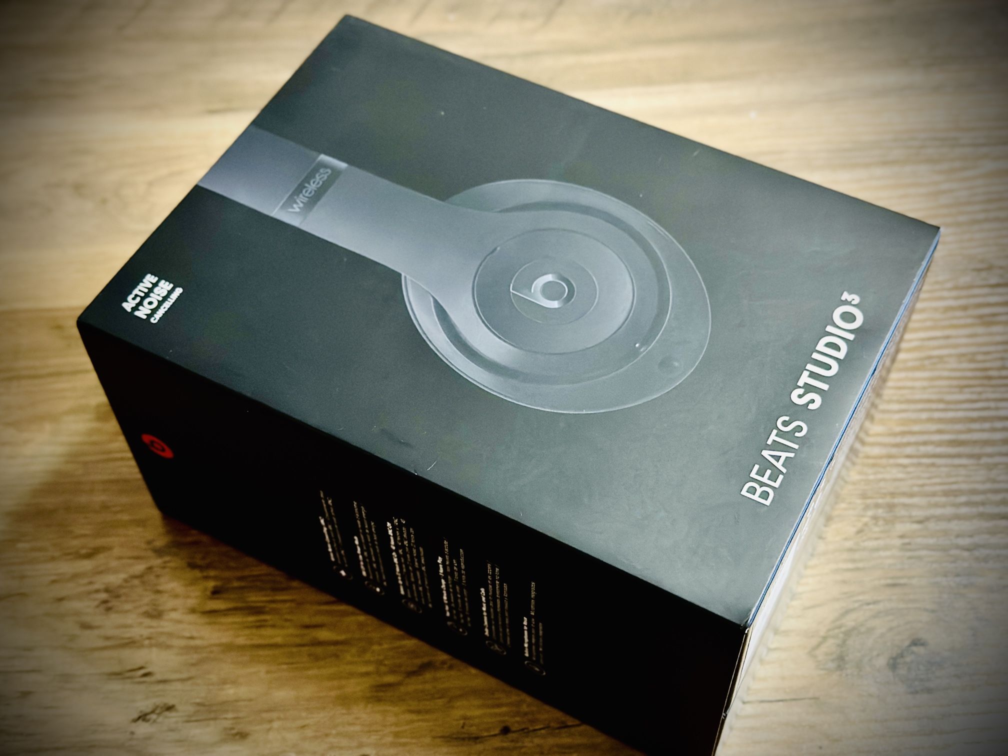 Beats studio 3 With Active Noise Cancellation - Open Box - It Is Available!