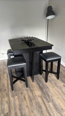 Counter Height Dining Set