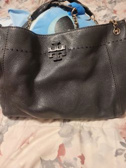 Tory burch leather handbag