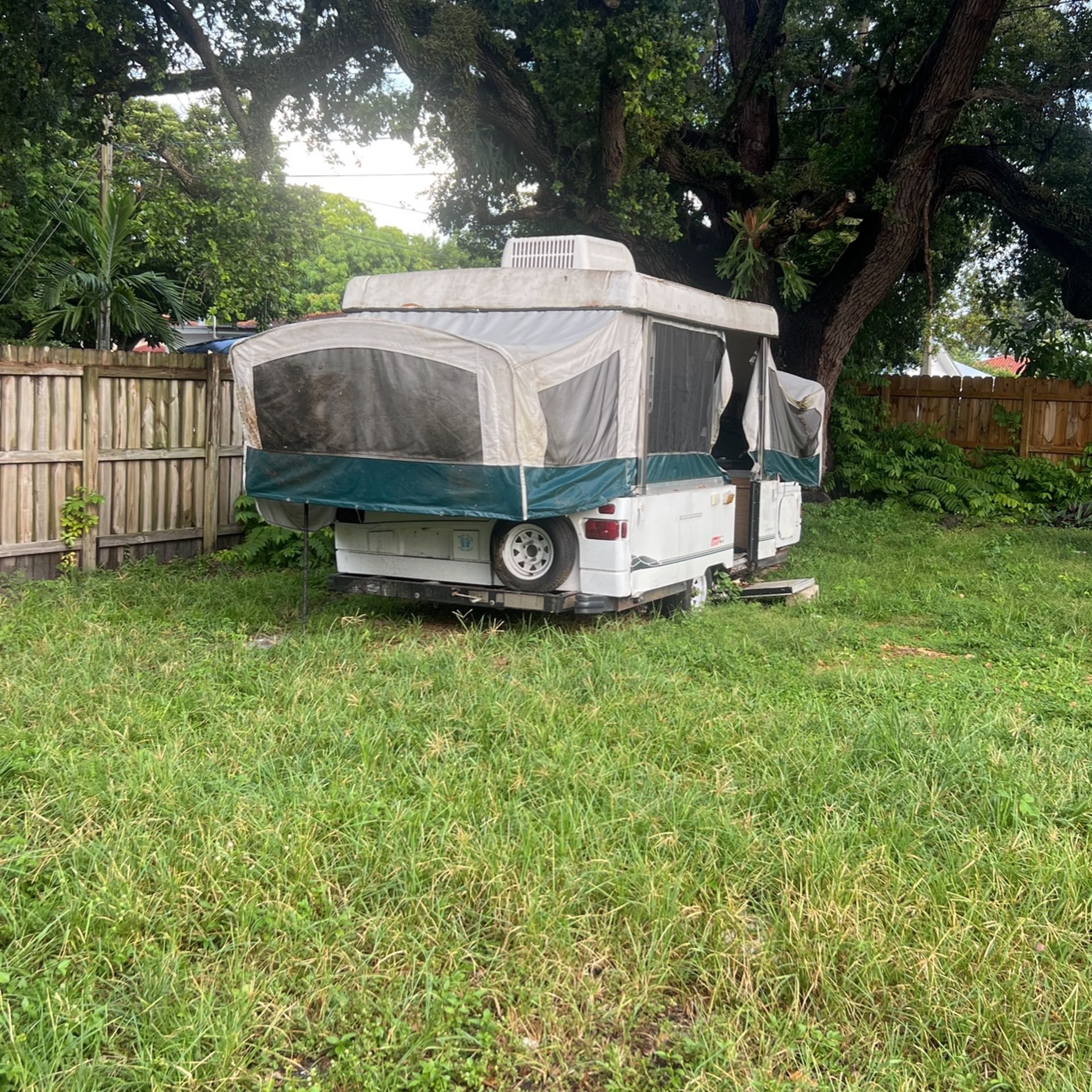 pop up Camper, recreational Vehicle, temporary Housing
