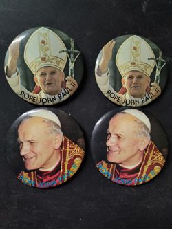 Pope John Paul ll Button Pin Lot