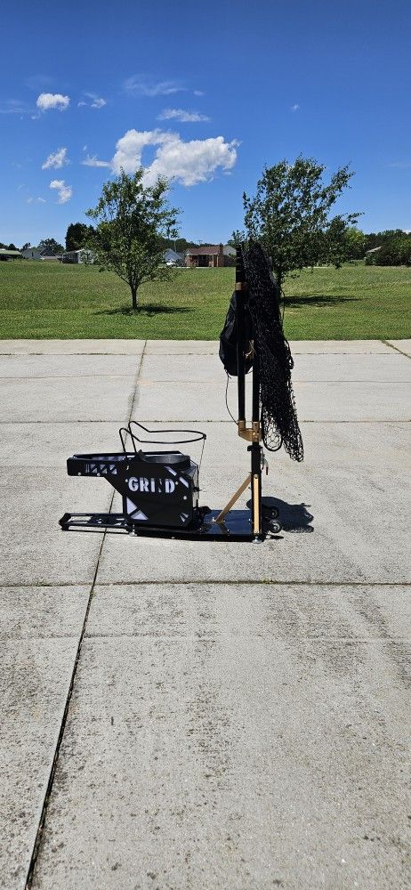 Grind Basketball Shooting Machine