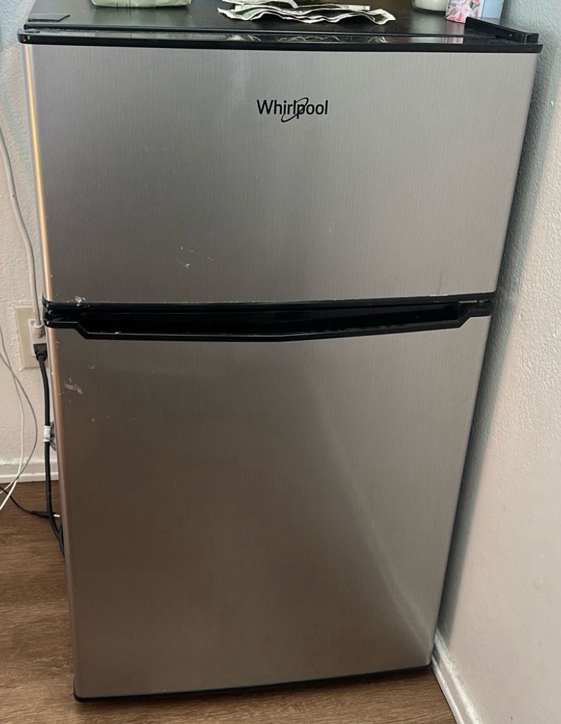 Whirlpool Fridge Mini