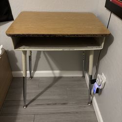 Kids school desk