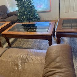 Coffee table and 2 end tables 