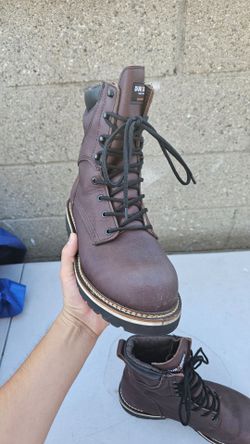 Size 9.5 Duradero Work Boots Soft Toe