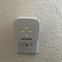 Netgear Wifi Extender AC750 Model