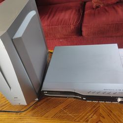JVC DVD Player Disk Changer With Surround Sound 