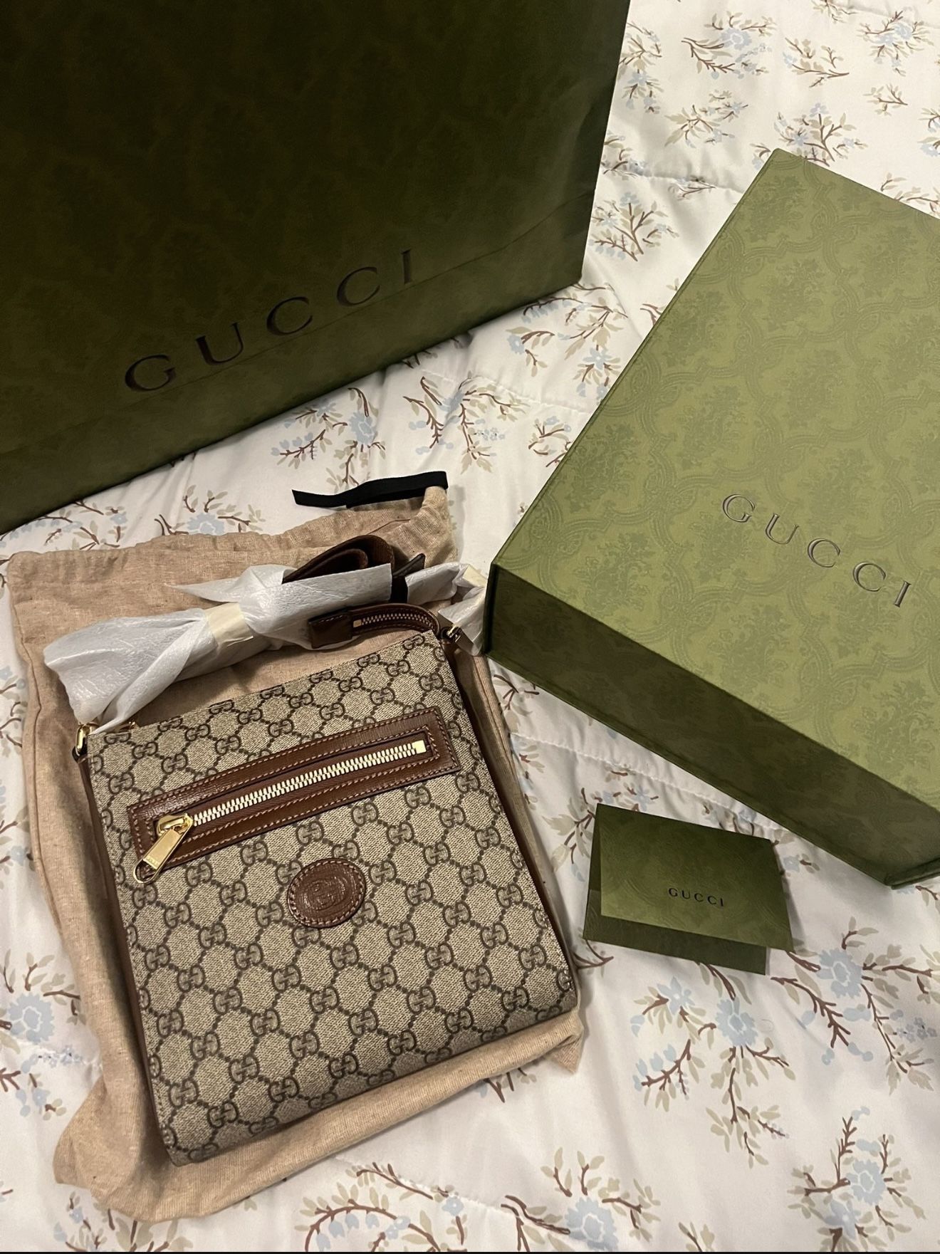 Gucci (Authentic) Bag For SALE