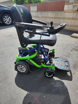 Golden Power Wheelchair Electric Mobility Chair