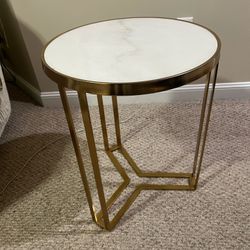 Round Marble Table