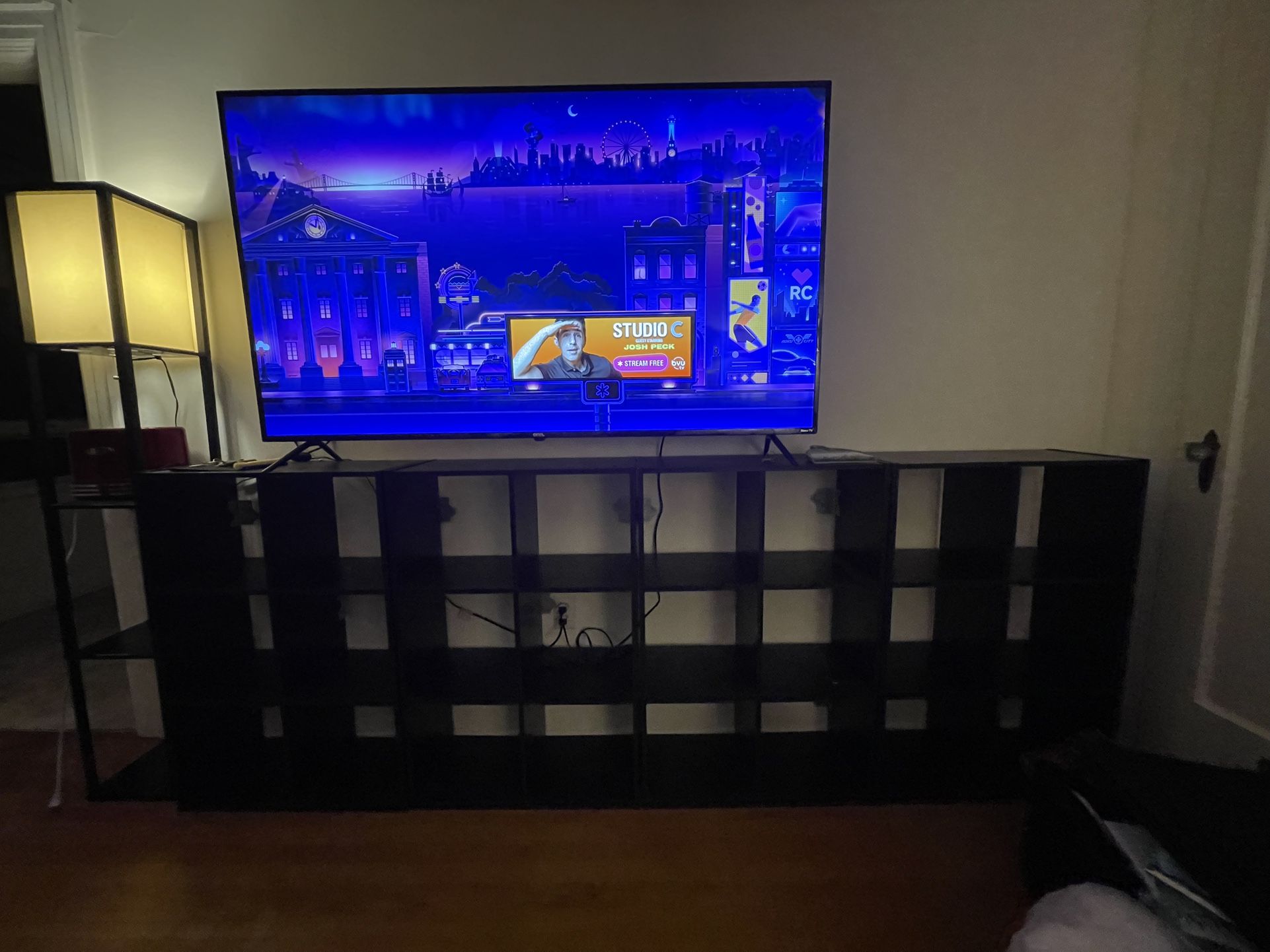 4 Shelves/ Bookshelves