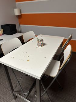 Lunch Table