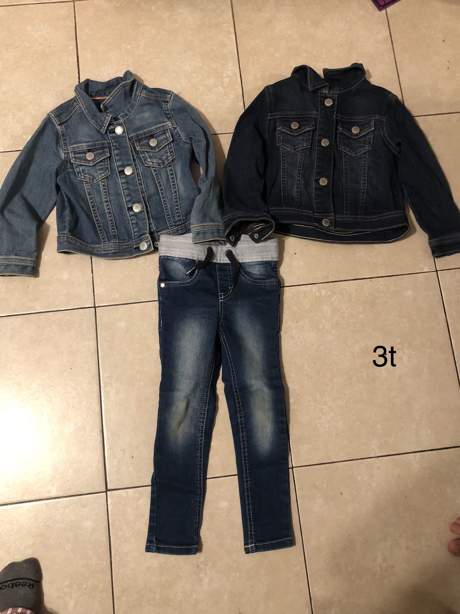 Toddler Girls Jean Jackets Size 3t