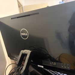 Dell Monitor And Key Board