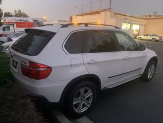 Parting out 2007 BMW X5 4.8
