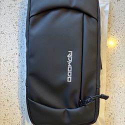 Brand new, Phone Holder for Running, Large Capacity Arm Band for Phone for Running/ Walking 