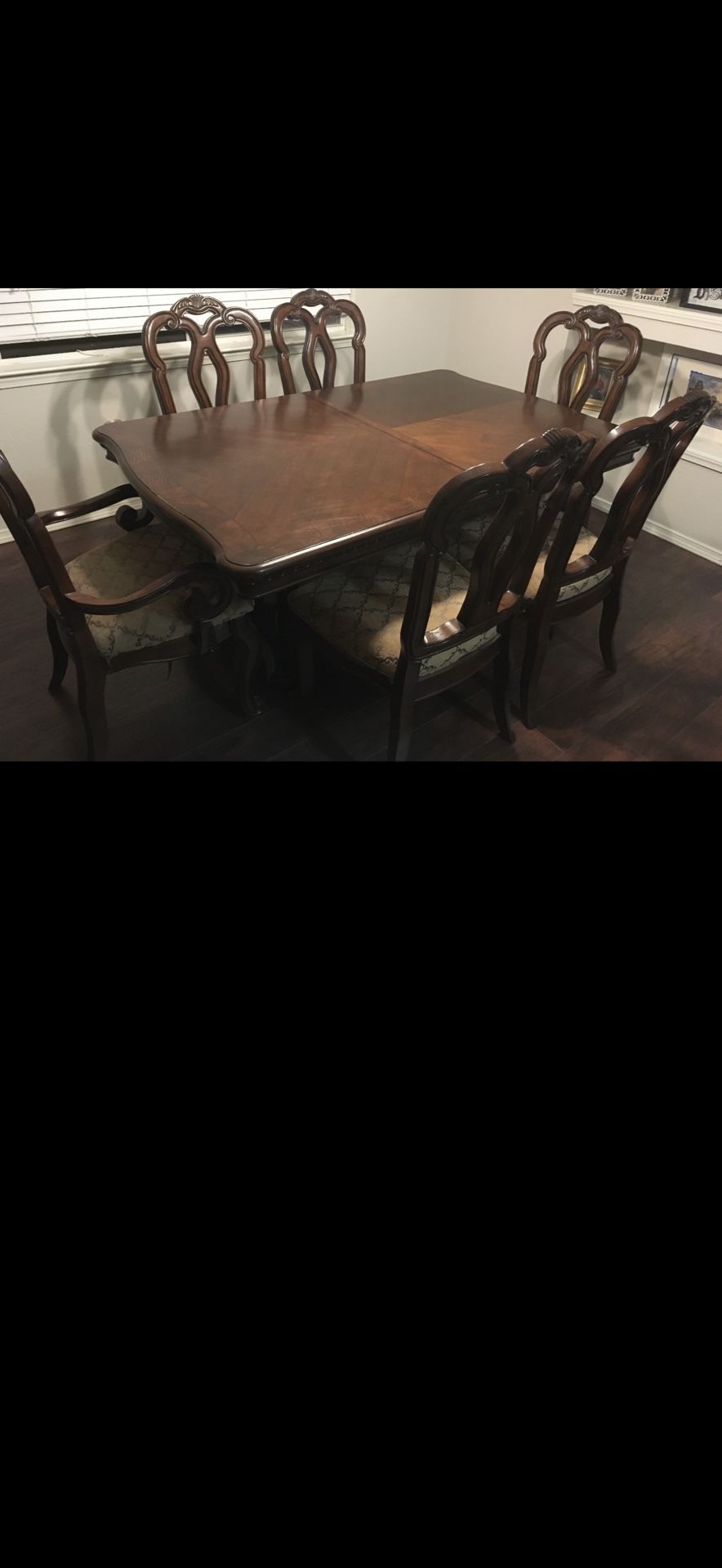 Thomasville Dining Table