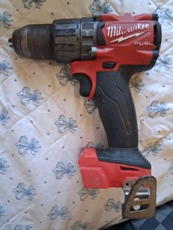 Milwaukee combo set hammer drill and impact