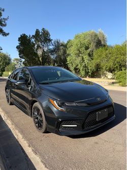 2022 Toyota Corolla se night shade edition