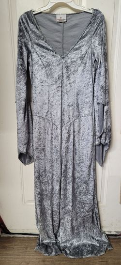 Women's light Gray Renaissance dress.