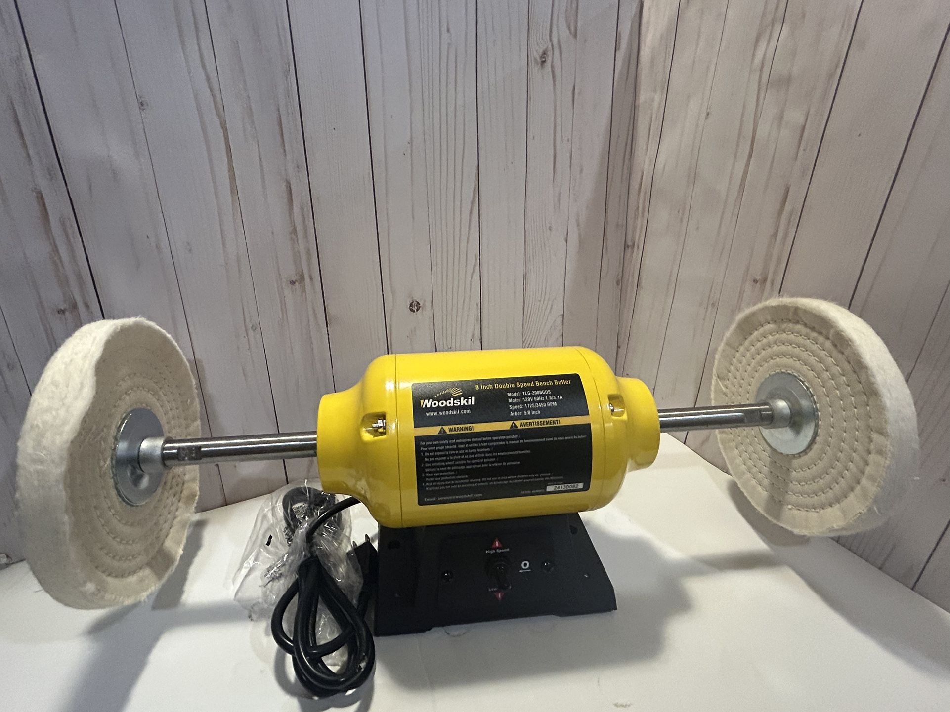 WoodSkil 8” Dual Speed Bench-Top Buffer